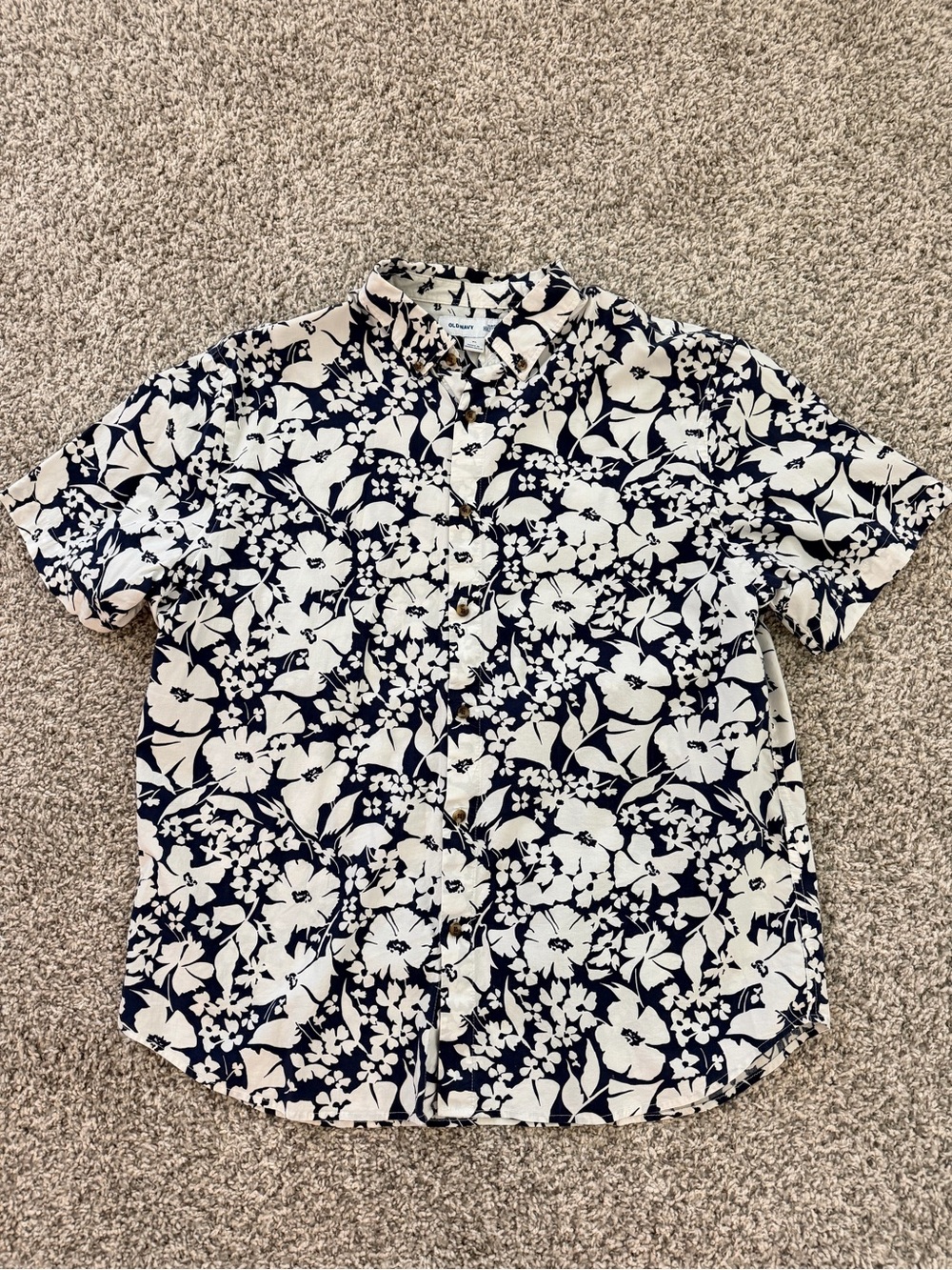 Old Navy Navy & White Floral Short-Sleeve Button-Down Shirt